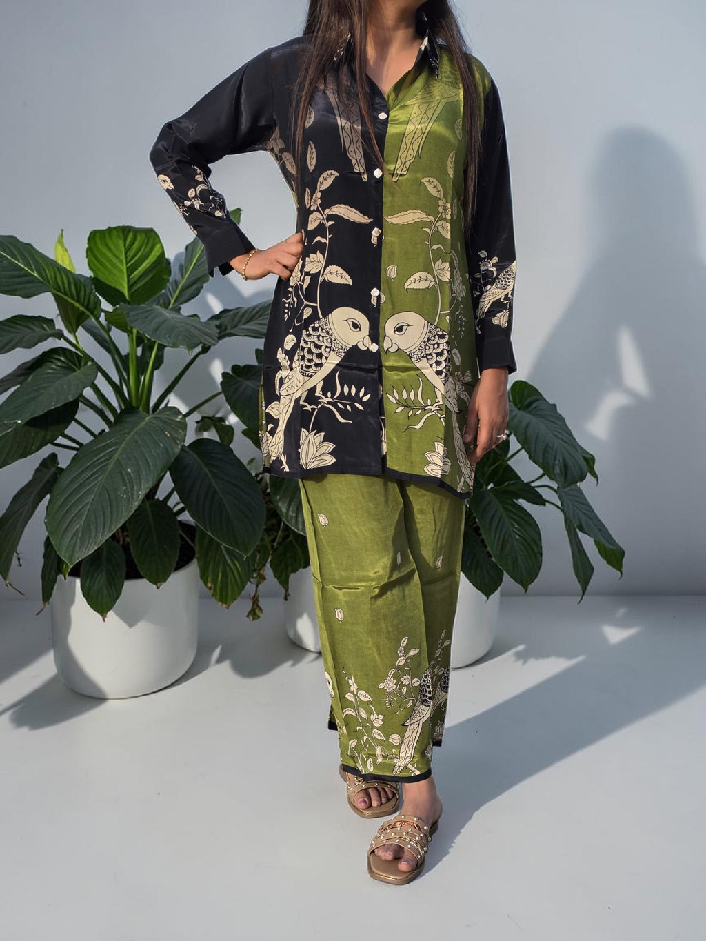 THE BOHO-CHIC Two-Tone Botanical Avian Crepe Co-ord Set