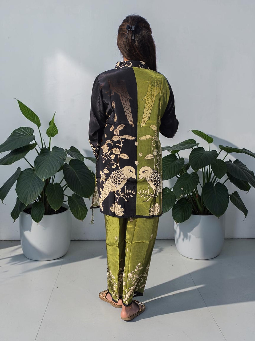 THE BOHO-CHIC Two-Tone Botanical Avian Crepe Co-ord Set