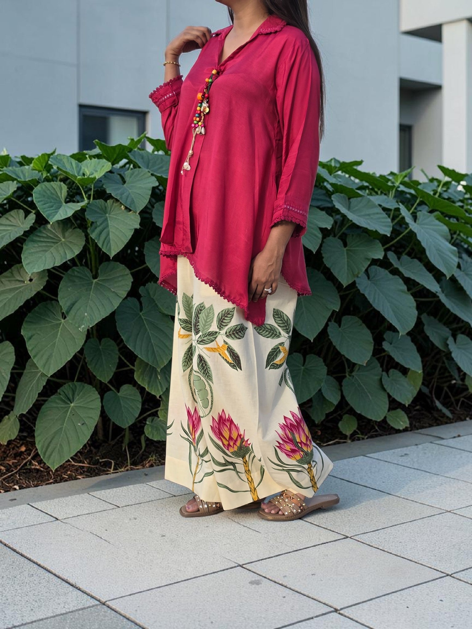 THE BOHO-CHIC Tropical Breeze Muslin Linen Co-ord Set in Magenta & Cream
