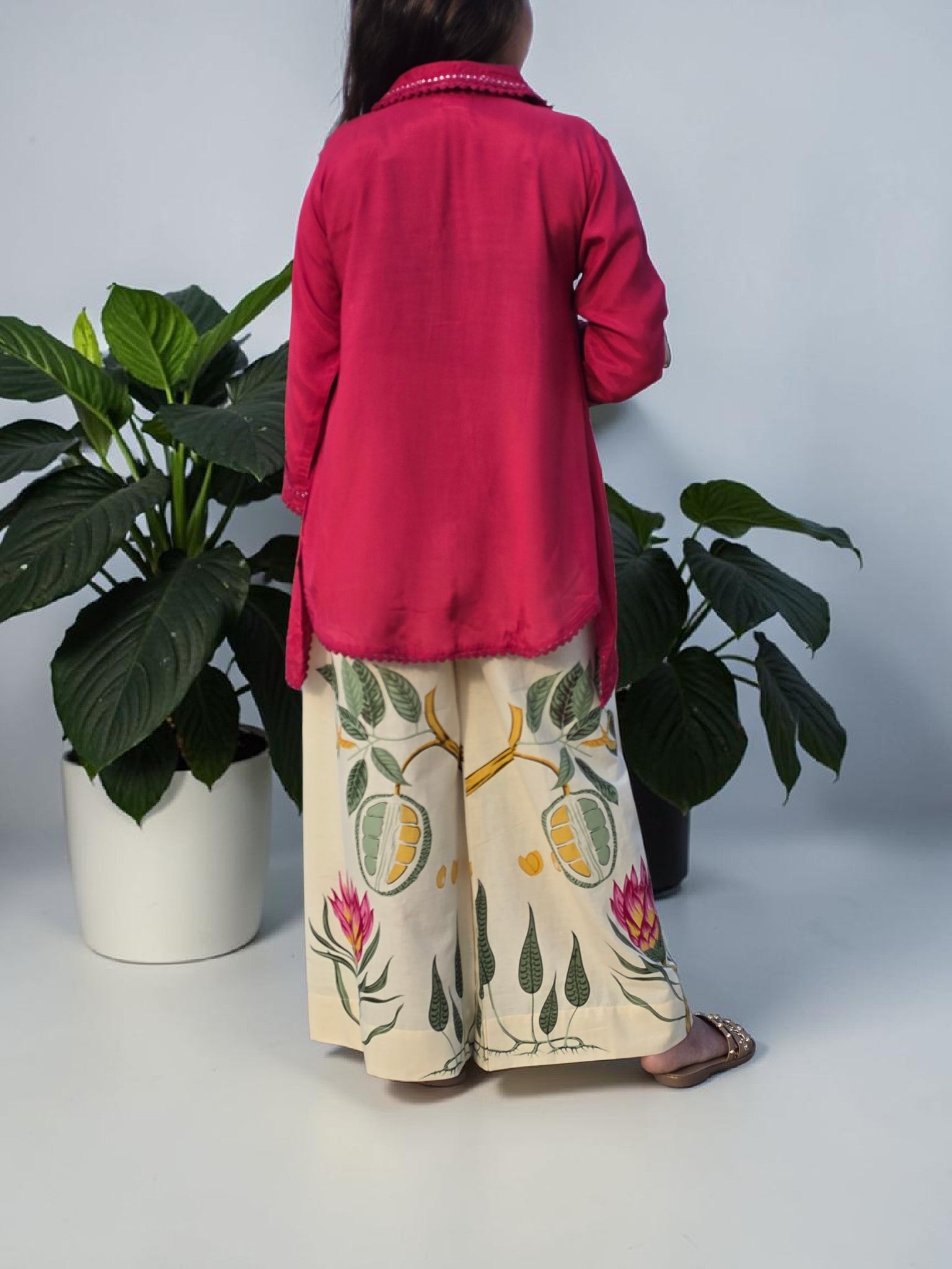 THE BOHO-CHIC Tropical Breeze Muslin Linen Co-ord Set in Magenta & Cream