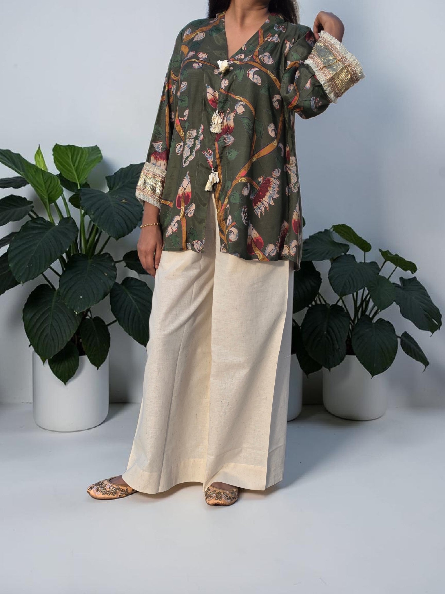 THE BOHO-CHIC Olive Botanical Muslin Linen Co-ord Set