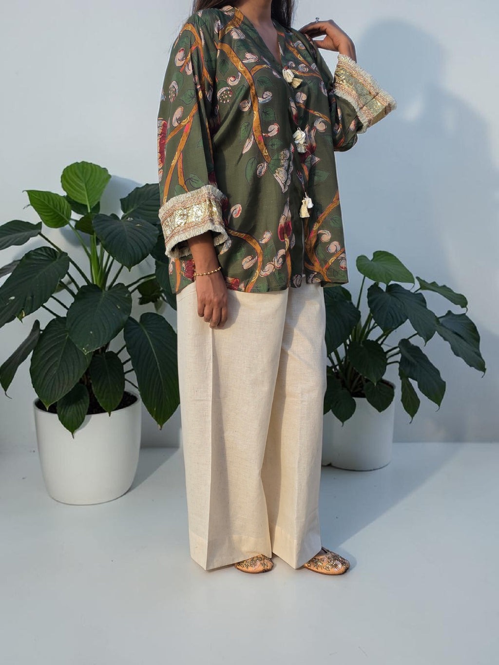 THE BOHO-CHIC Olive Botanical Muslin Linen Co-ord Set