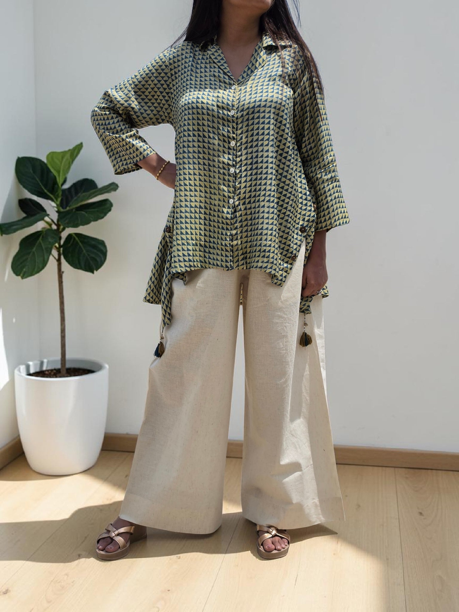 THE BOHO-CHIC Geometric Muslin & Linen Asymmetric Co-Ord Set