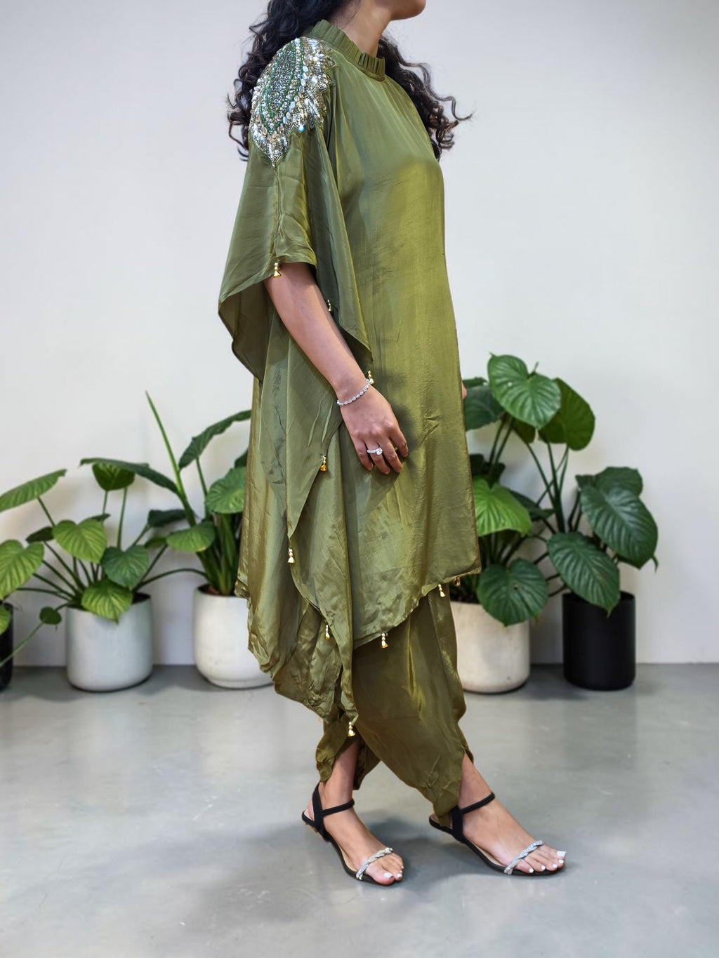 Premium Olive Green Asymmetrical Crepe Kaftan Co-ord Set