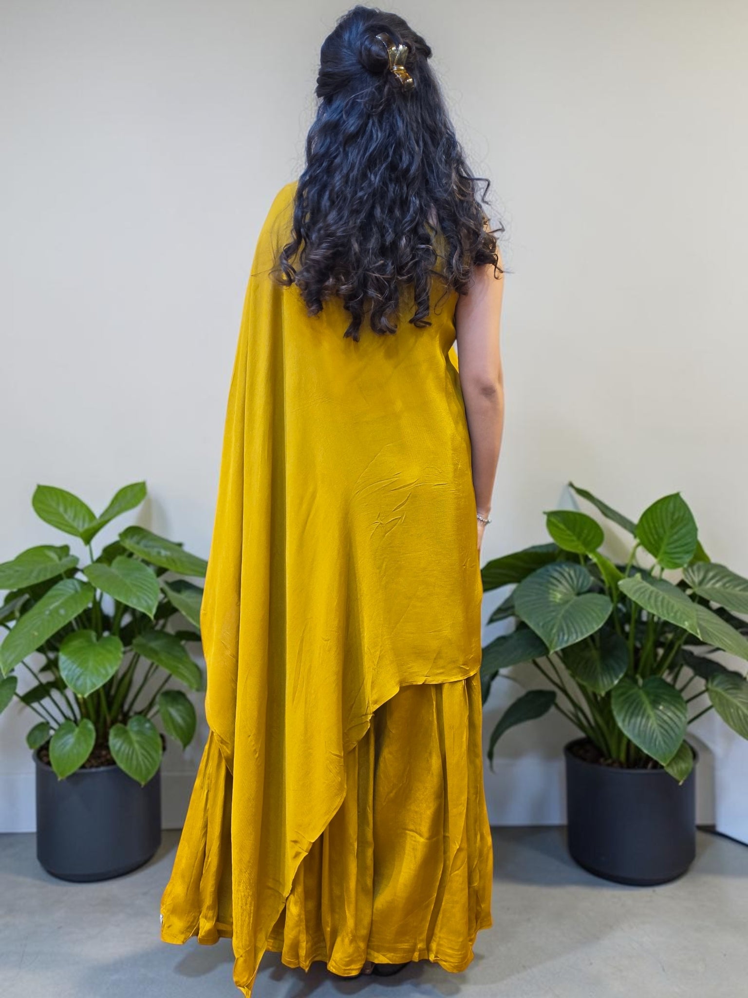 Mustard Yellow Geometric Sequin One-Shoulder Ensemble Kaftan Set ( FREE SIZE CAN FIT TO M,L)