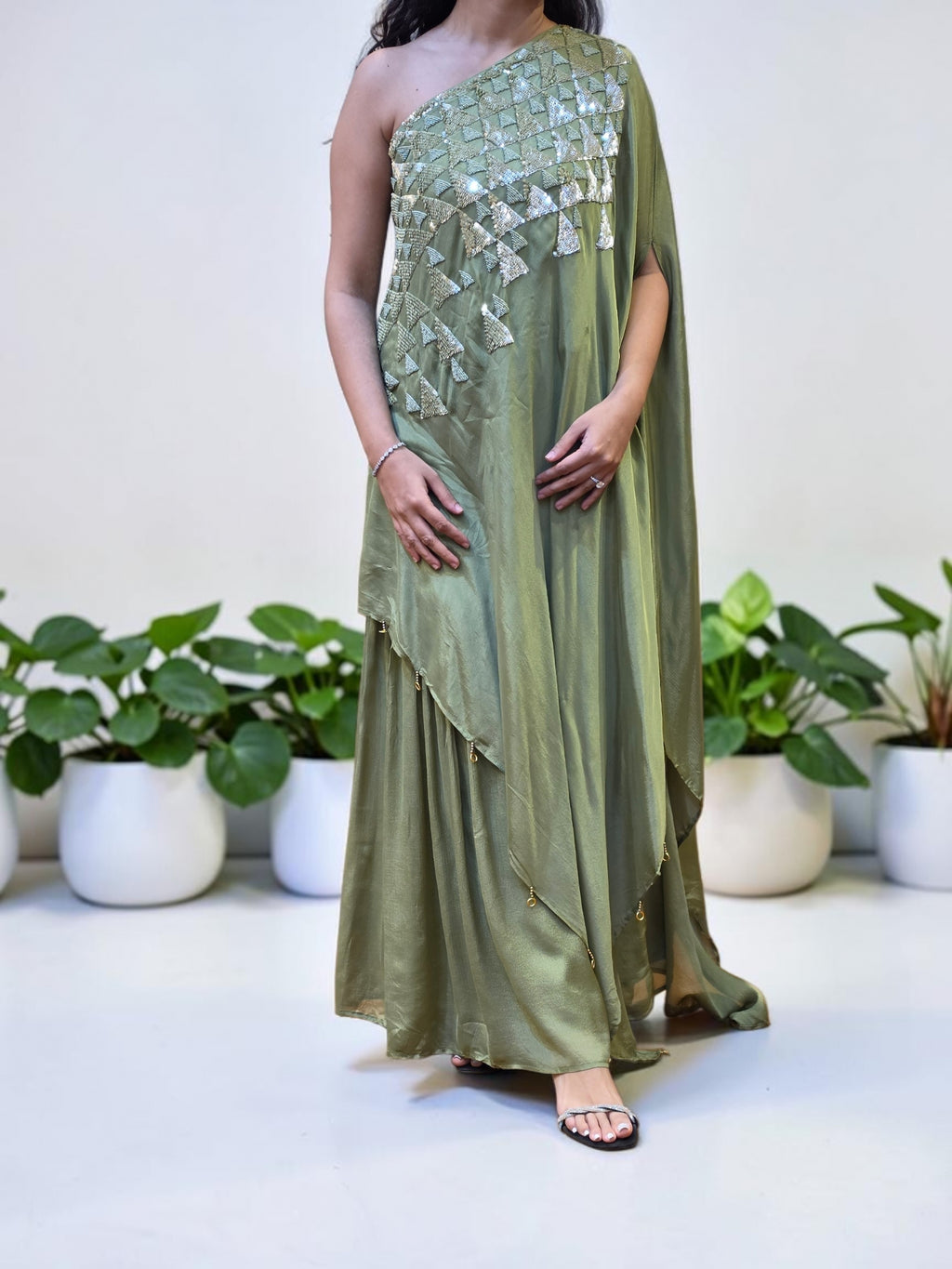 Sage Green Geometric Sequin One-Shoulder Ensemble Kaftan Set (FREE SIZE CAN FIT TO M,L)