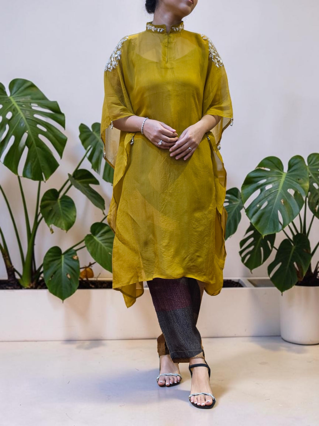 Premium Olive Organza Gotta Patti Kaftan & Crepe Pant Set (FREE SIZE CAN FIT TO L, XL, XXL))