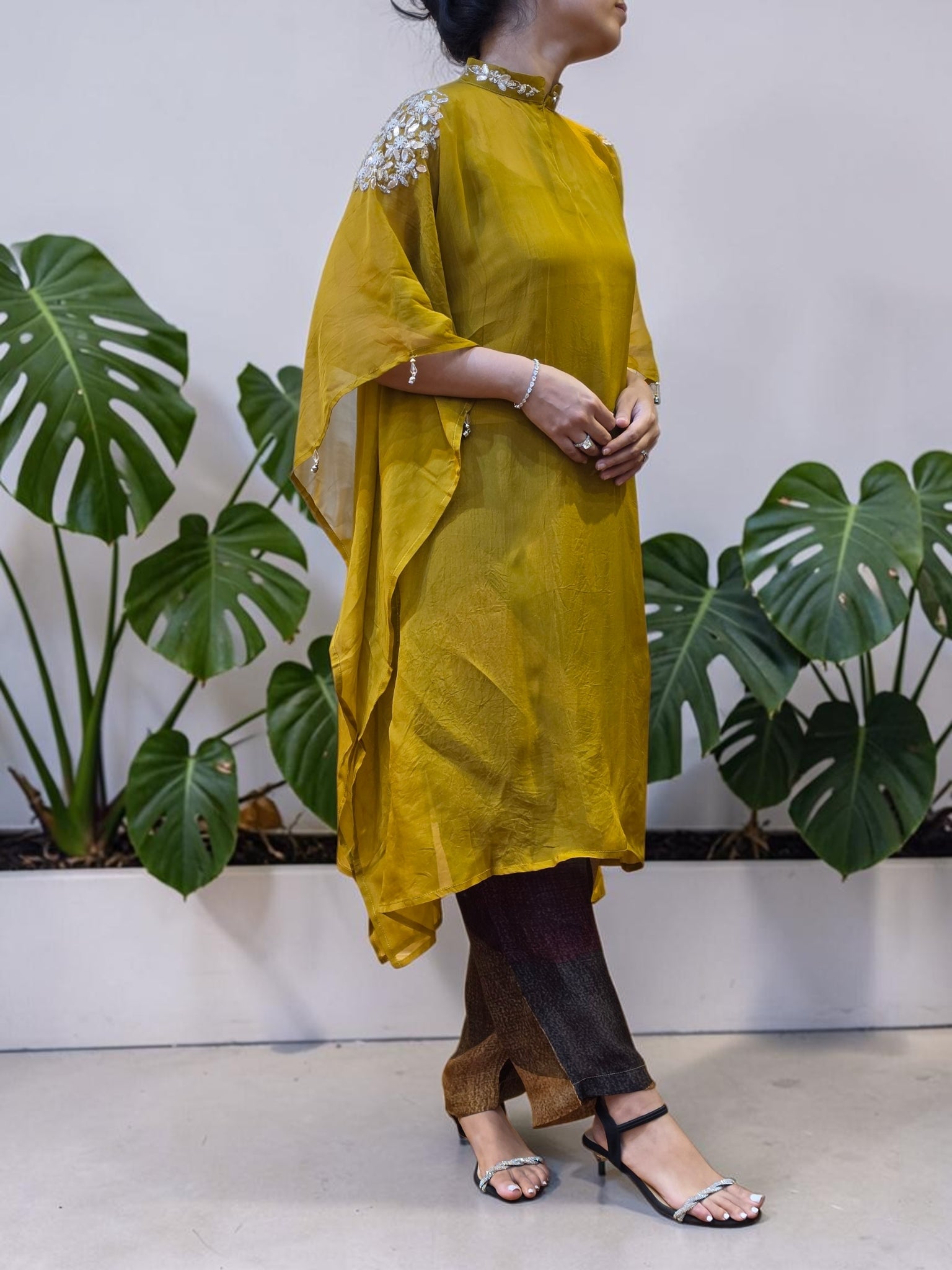 Premium Olive Organza Gotta Patti Kaftan & Crepe Pant Set (FREE SIZE CAN FIT TO L, XL, XXL))
