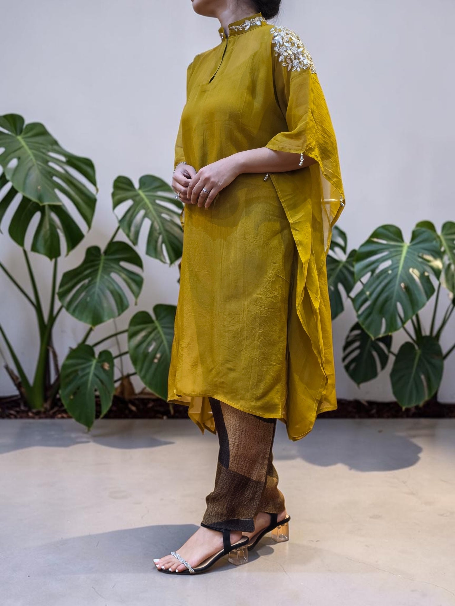 Premium Olive Organza Gotta Patti Kaftan & Crepe Pant Set (FREE SIZE CAN FIT TO L, XL, XXL))