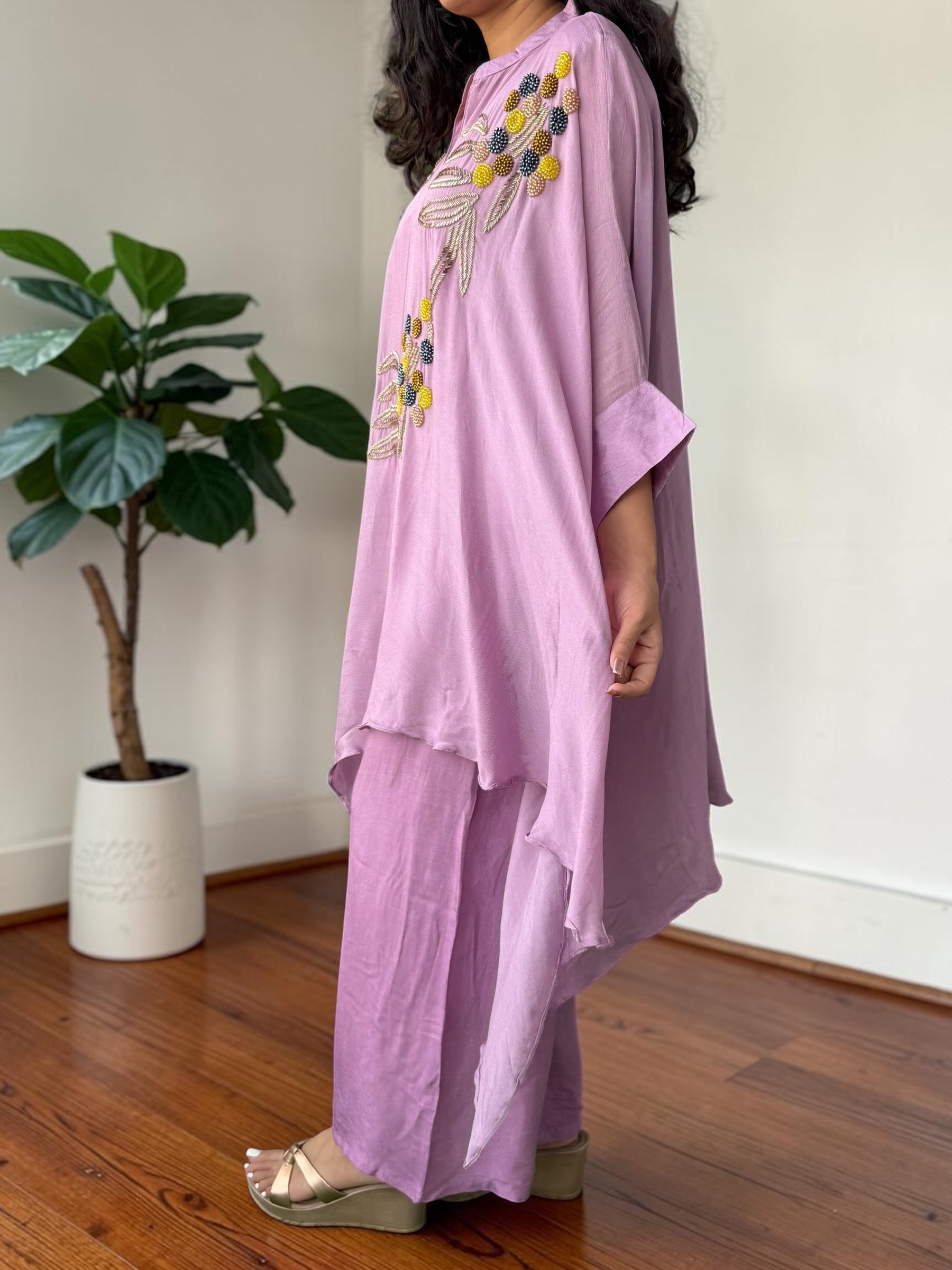 Lilac Hand-Embellished Chinon Kaftan Set