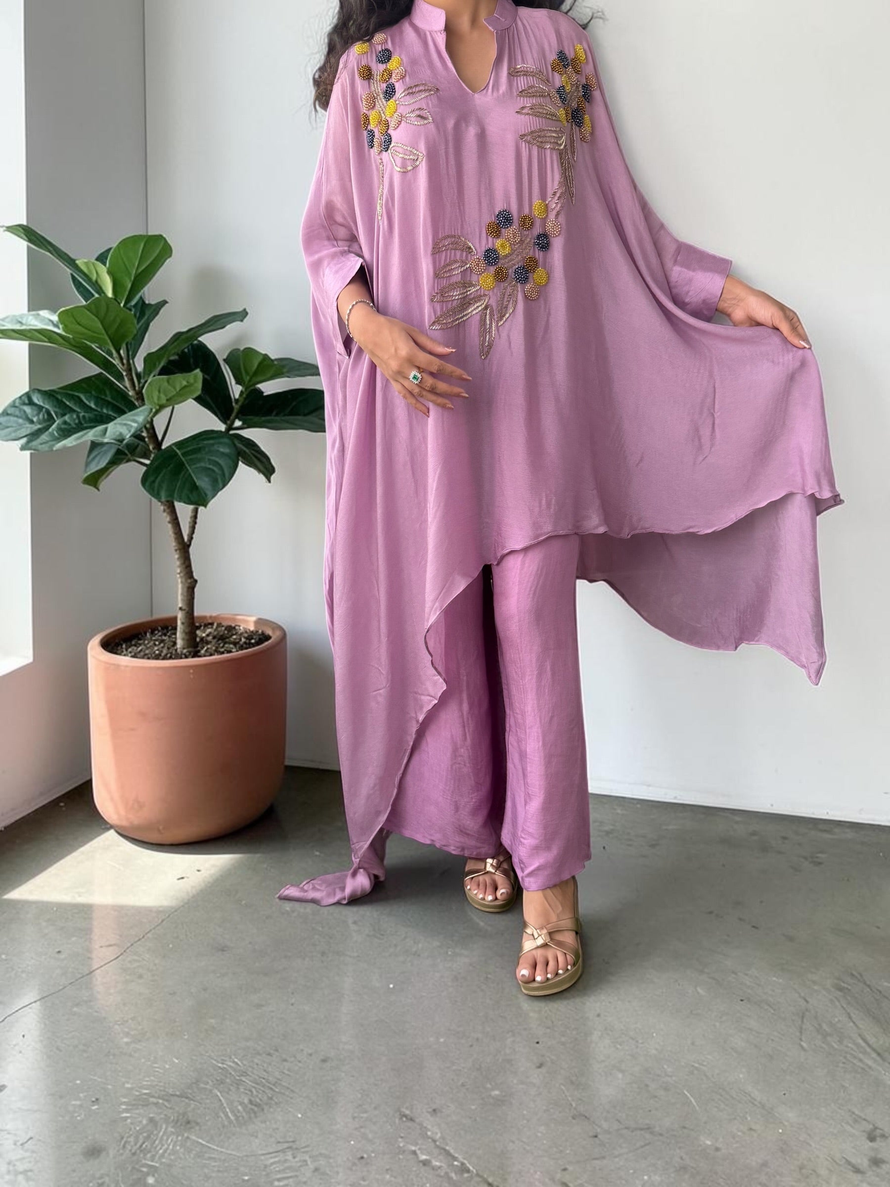 Lilac Hand-Embellished Chinon Kaftan Set