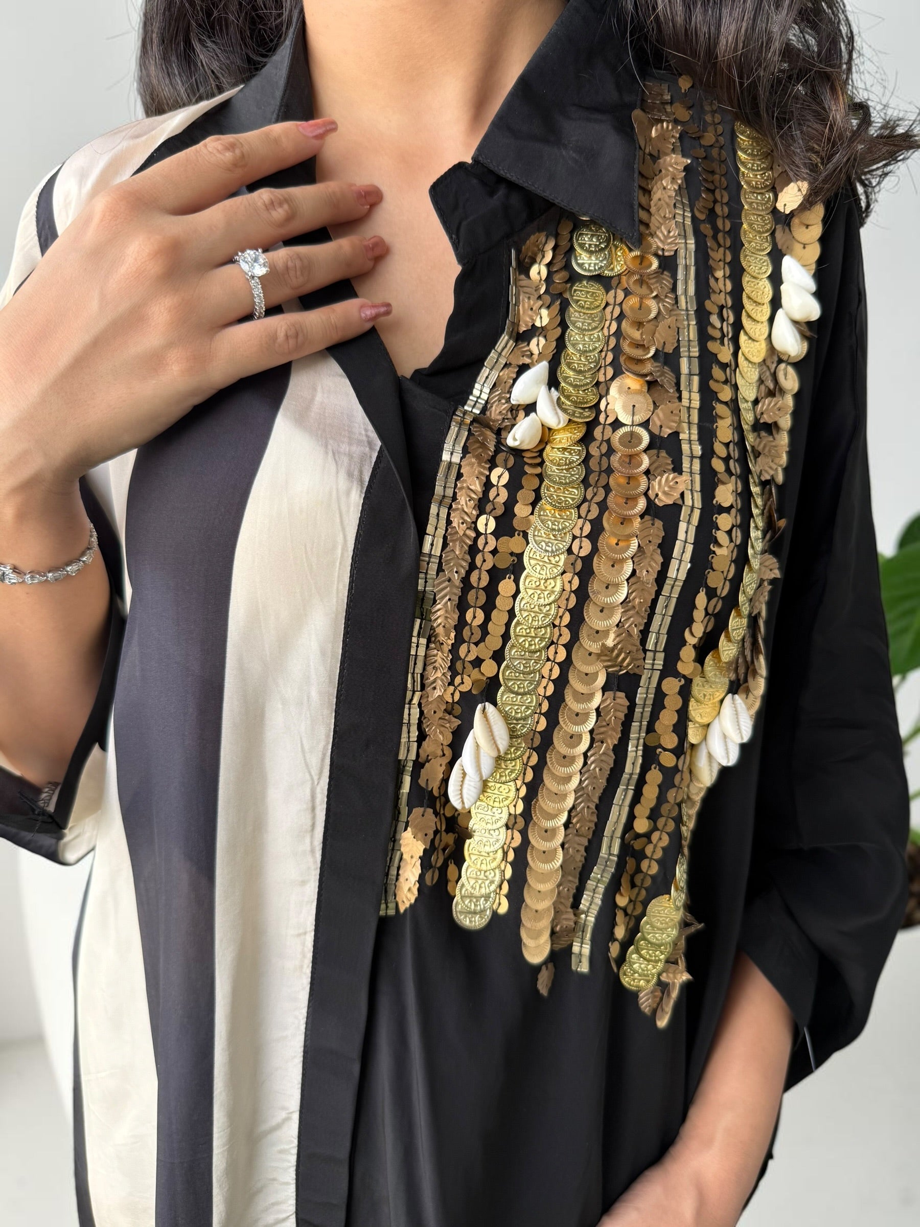 Monochrome Crepe Kaftan Set